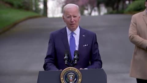 Biden Randomly Starts Reciting Poetry in the Middle of His Earth Day Speech