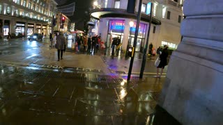 Walking in London at night in the rain speedlapse..7th Nov 2022