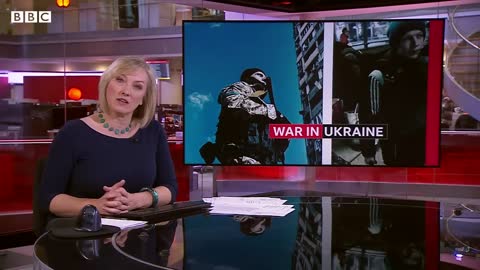 Russia launches new deadly strikes across Ukraine - BBC News