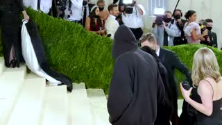 Kim Kardashian's body covered in black at Met Gala