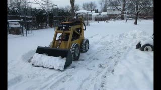 DIY SKID STEER WITH A REMOTE CONTROL MODEL GL62