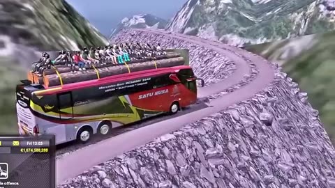 Bus Simulator in extreme street