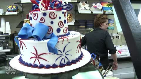 U.S. Supreme Court Sides With Baker in Same-sex Wedding Cake Case