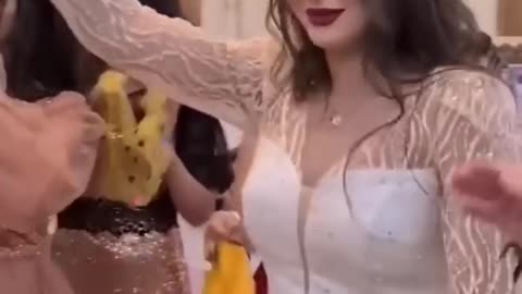 Arabic dance