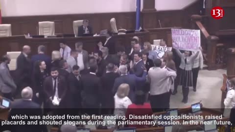 Hand-to-hand fight with pro-Russian deputies in the Moldovan parliament