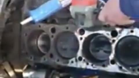 Engine cylinder surface grinding