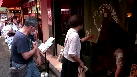 Tokyo residents turn to shaved ice during heatwave