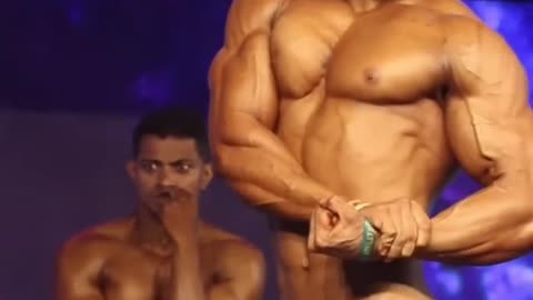 body builder #viral