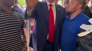 President Trump @ Waffle House - Avoids Cracker Barrel