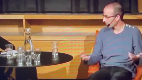 Yuval Noah Harari: "You have a small Elite that pushes . . . own intetests" (Oligarchy)"