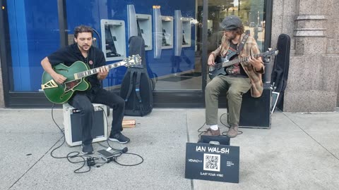 Two Guys Jam'n on Michigan Avenue #music #guitar