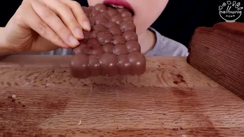 ASMR MUKBANG｜CHOCOLATE MARSHMALLOW KINDER RICE CAKE ICE CREAM SNACK 초코찰떡 마시멜로 디저트39 아이스크림 몰티져스 케이크먹방