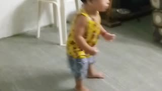 Baby dance