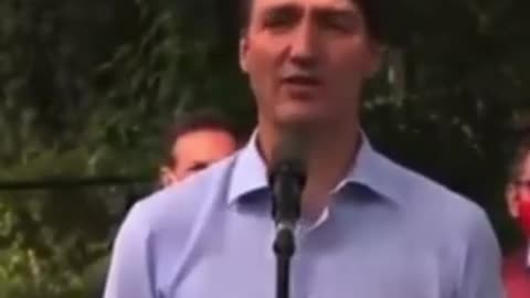 Justin Trudeau • LGBTQ • Speech [Listening to Justin Trudeau Try and Say “LGBTQ” is Funniest Thing]