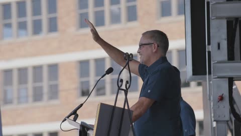 El derecho de Texas a la autodefensa + Ohio prohíbe la “asistencia de afirmación de género”