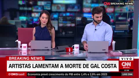 Maria Bethânia lamenta a morte de Gal Costa | LIVE CNN