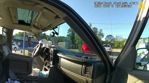 Video shows moment, convicted felon caught with nearly 2 pounds of cocaine in his car