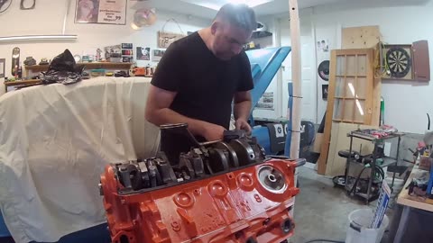 EPISODE 8. Building a small block mopar