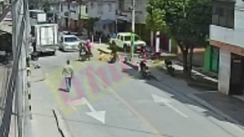 Motociclista arrolló a un niño en Floridablanca