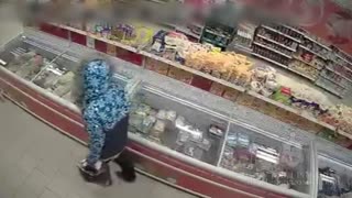 Supermarket Staff Crack Shoplifting Cold Case