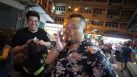 17 @@@@ Extreme Thai Street Food - CRAZY TOM YUM Late-Night Food Tour in Bangkok, Thailand!