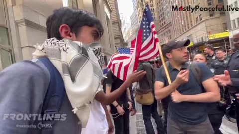 Anti-Israel protester shouts “Death to America!