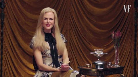 Nicole Kidman eet insecten