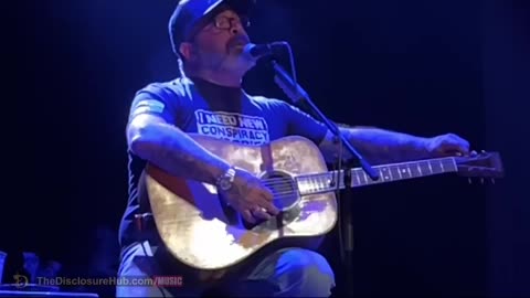 STAIND Lead Singer Aaron Lewis is Fighting to Wake Up America