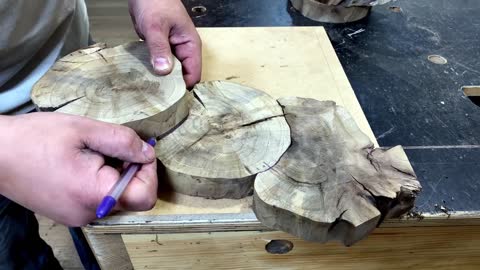 WOODWORKING Making a cutting board.