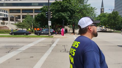 Firey Street Preachers Vs. Old Fart The Clown #RNC #MILWAUKEE