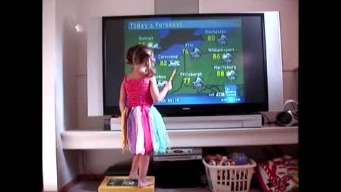 Weather girl predicts potty time