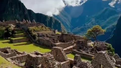 Looks are amazing, then I think about is the blue sky white clouds, castle peak green water.