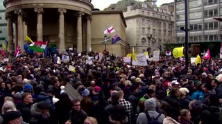 British health workers protest vaccine mandates