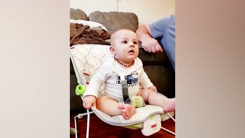 Funny Startled Babies Will Make You Laugh