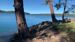 Central Oregon – Paulina Lake “Grand Loop” – Serene Scenery – 4K