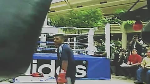 Naseem Hamed RARE Training In Prime 1080p