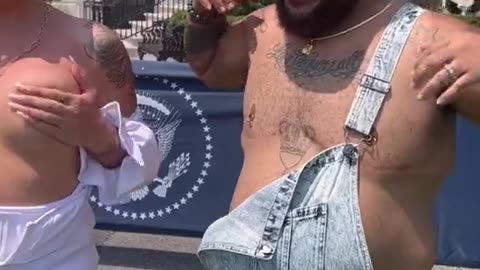 Transgender bares "breasts" in White House garden