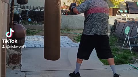 150 Lb Banana Bag Workout Part 5. More Boxing Work!