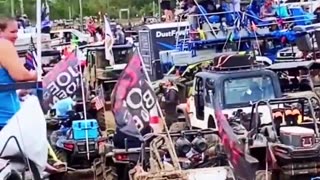 🚙🇺🇸 Trump Supporters Rally with "Fuck Joe Biden" Flags in Off-Road Convoy