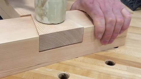 Dovetail half lap with hand tools Woodworking #shorts