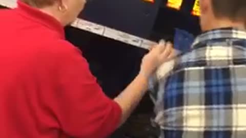 Guy drops fish at pet store
