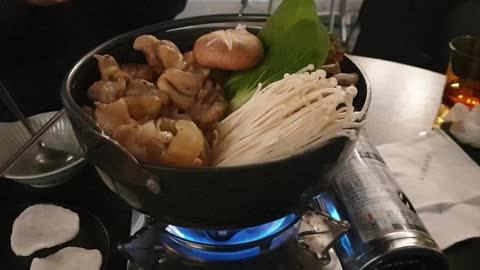Chicken hotpot with noise