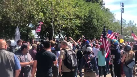 Aug 4 2018 portland 01.0 Patriot prayer chanting 'USA'