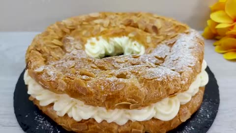 Cake in 5 minutes! The famous French cake that melts in your mouth! Simple and delicious