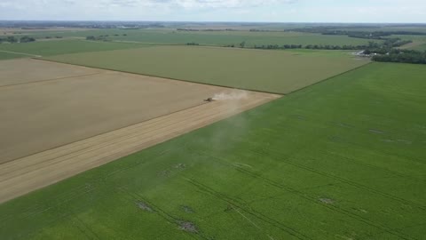 Aerial video of Harvesting using the DJI Mavic