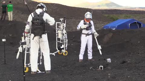 Científicos prueban en Lanzarote la tecnología para volver a la Luna