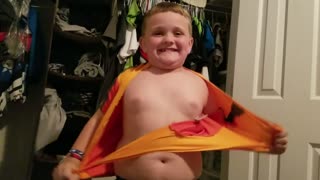 Young Hulkamaniac Fails With Shirt