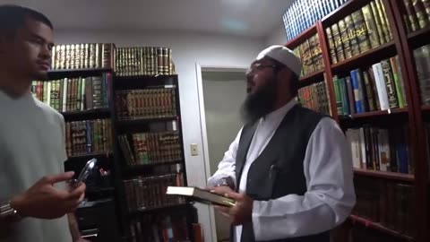 SNEAKO gets Exclusive Tour of Shaykh Uthman's Library❗#sneako
