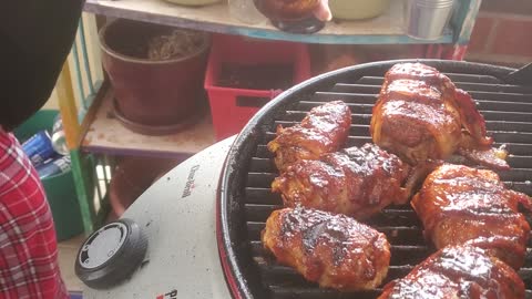 Rennos BBQ stuffed chicken thighs wrapped in bacon part3