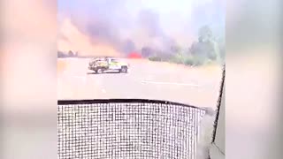 Trucker stranded between bushfires in Australia